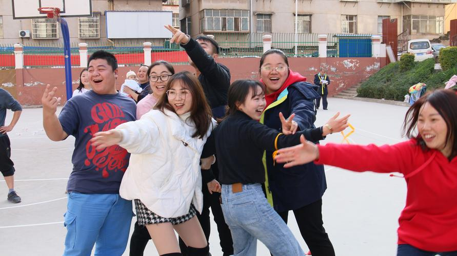 拓展团建小游戏—万花筒