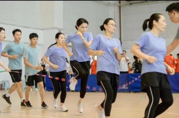 如何快速使新员工融入集体